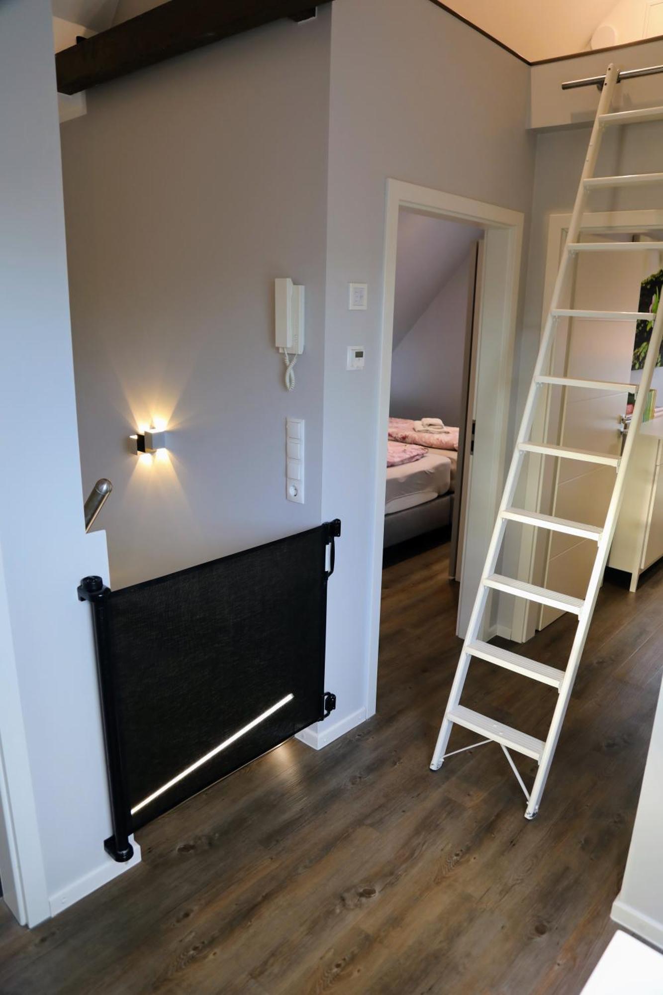 Eine Sehr Gemuetliche Dachgeschoss Ferienwohnung Ihlow  外观 照片
