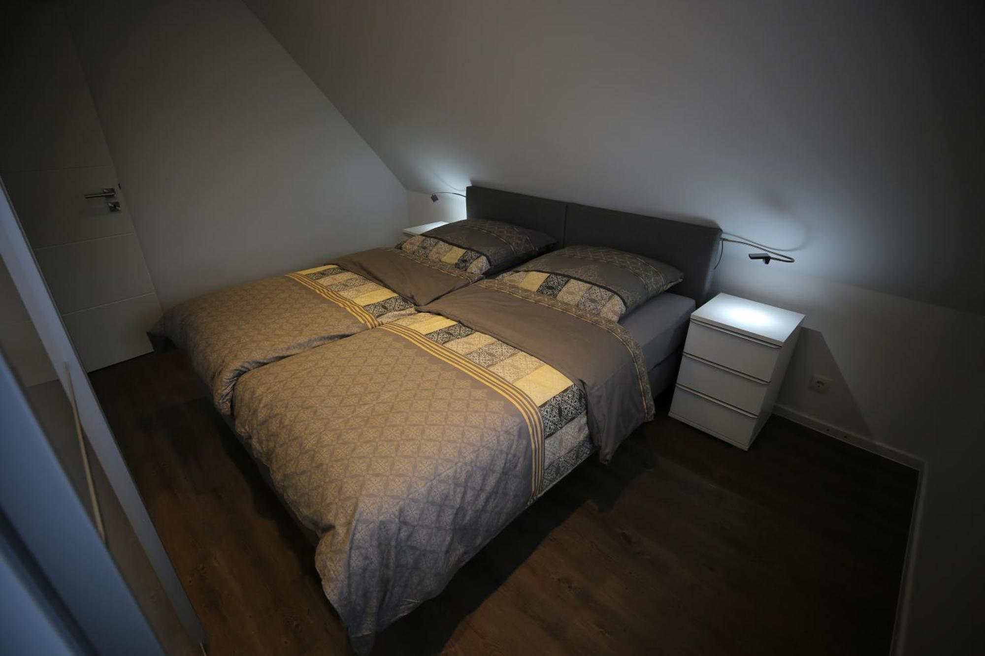 Eine Sehr Gemuetliche Dachgeschoss Ferienwohnung Ihlow  外观 照片