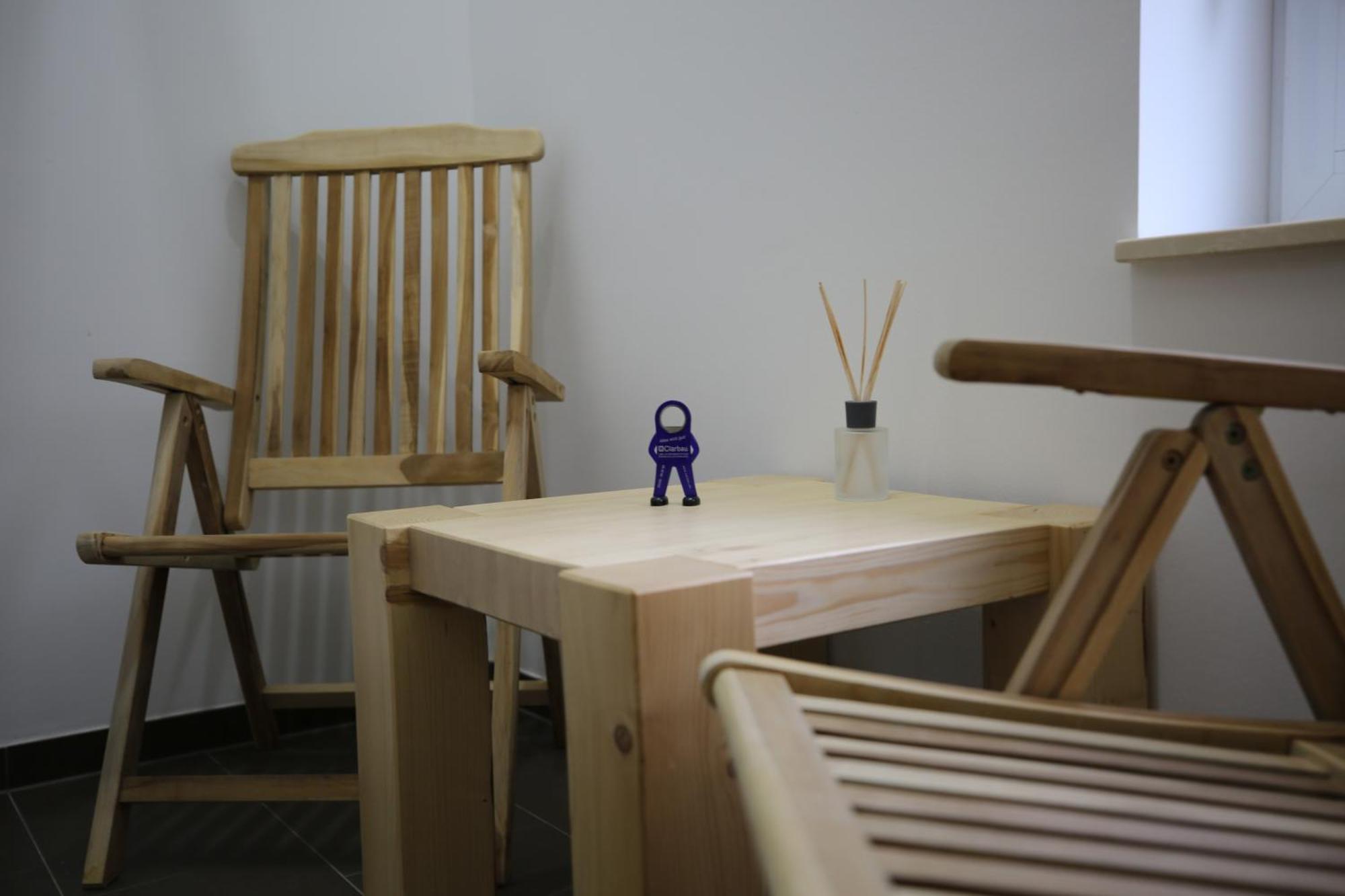 Eine Sehr Gemuetliche Dachgeschoss Ferienwohnung Ihlow  外观 照片